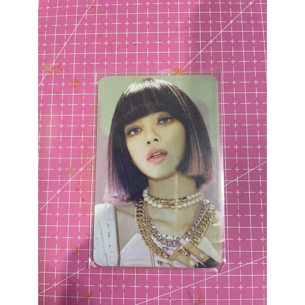 LISA OFFICIAL PHOTOCARD
