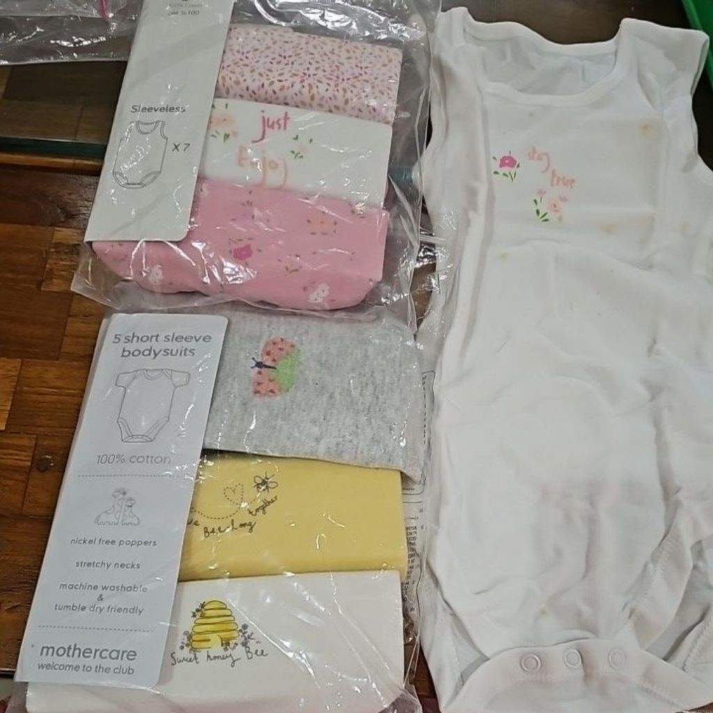 juniors bukan mothercare jumper bayi