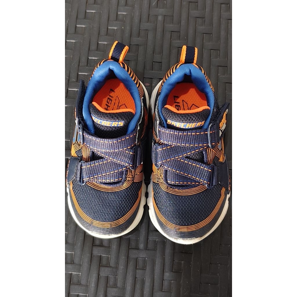 Sepatu anak seken import