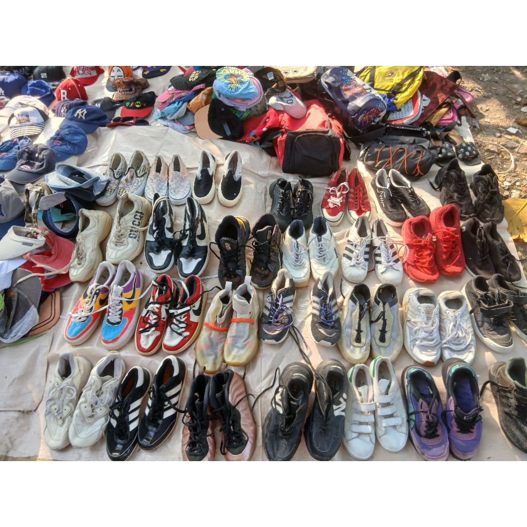 sepatu thirft