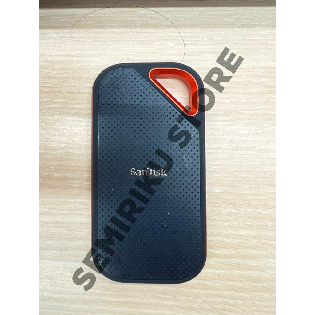 SanDisk Extreme PRO Portable SSD V2 2TB (Model: SDSSDE81-2T00-G25) (SECOND LIKE NEW)