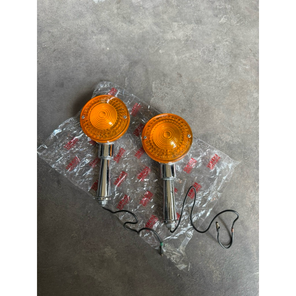 sein belakang dt100b / dt100c / dt125b / dt250 / xs650