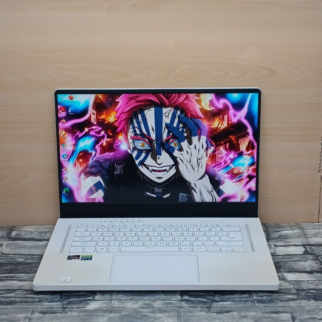 LAPTOP GAMING ASUS ROG ZEPHYRUS G15 AMD RYZEN 9 5900HS 16GB SSD 512GB RTX 3050 (4GB)
