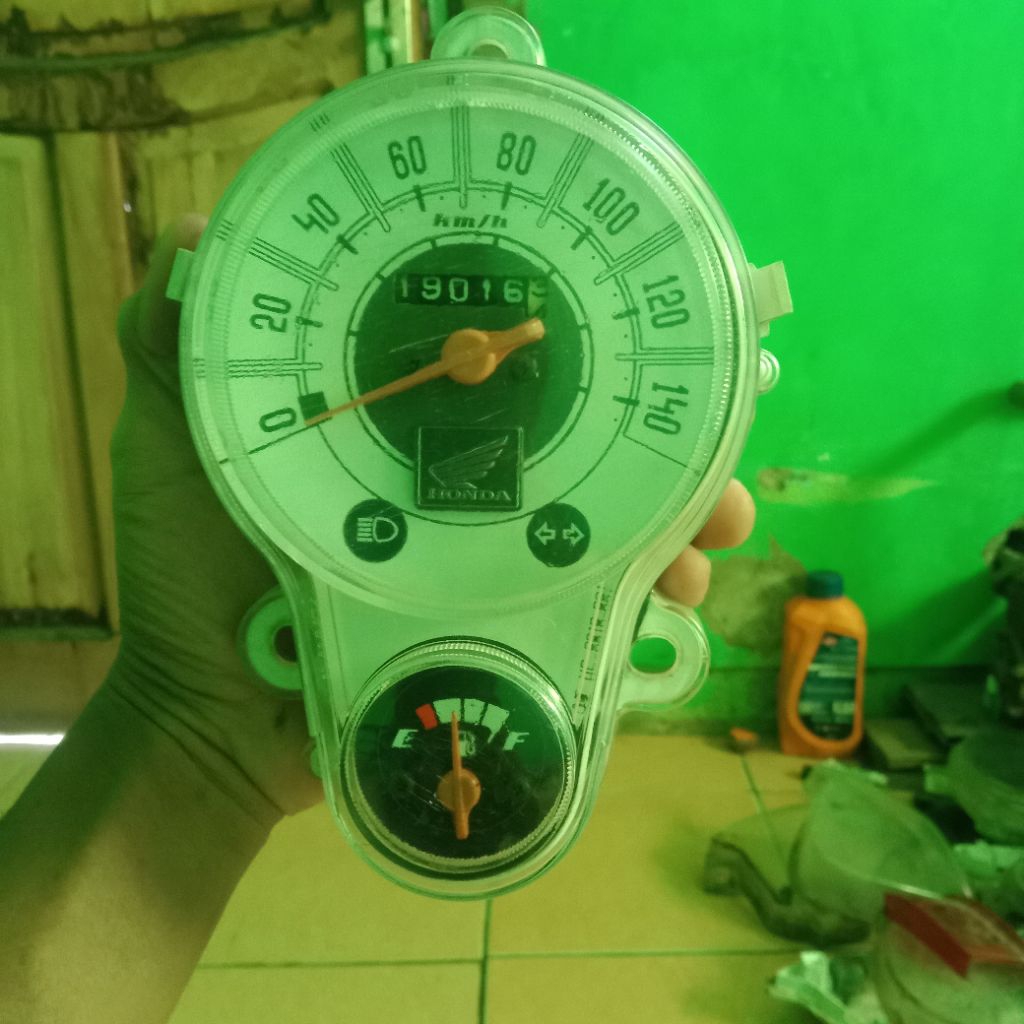 Panel Speedometer Motor Honda Digital Analog Putih Dengan Meteran Kilometer