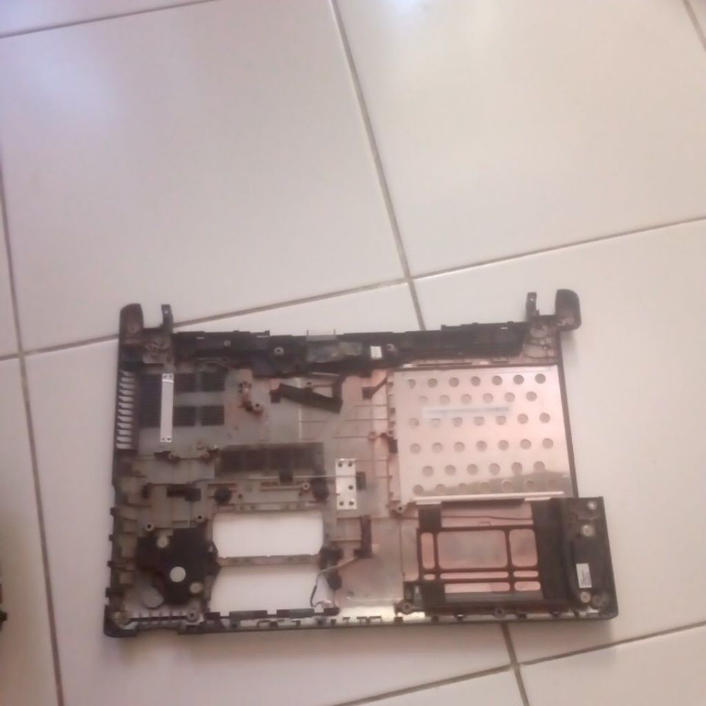 bottom caver casing Acer v5 431