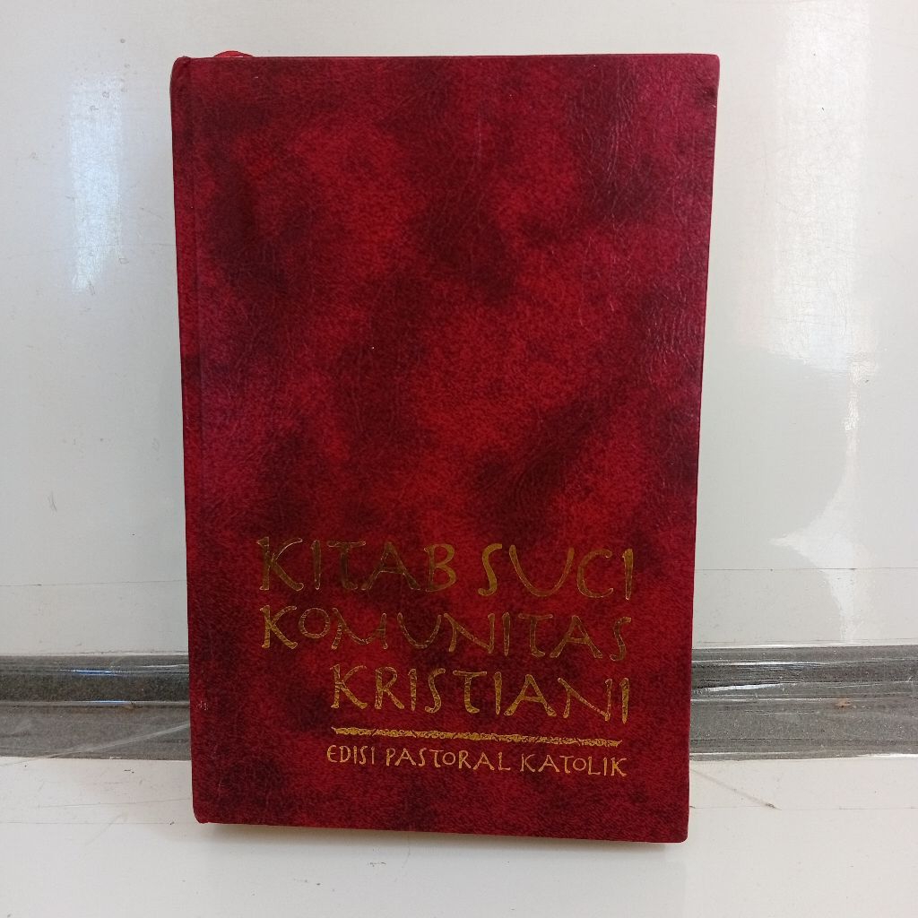 Buku Kitab Suci Komunitas Kristiani Edisi Pastoral Katolik