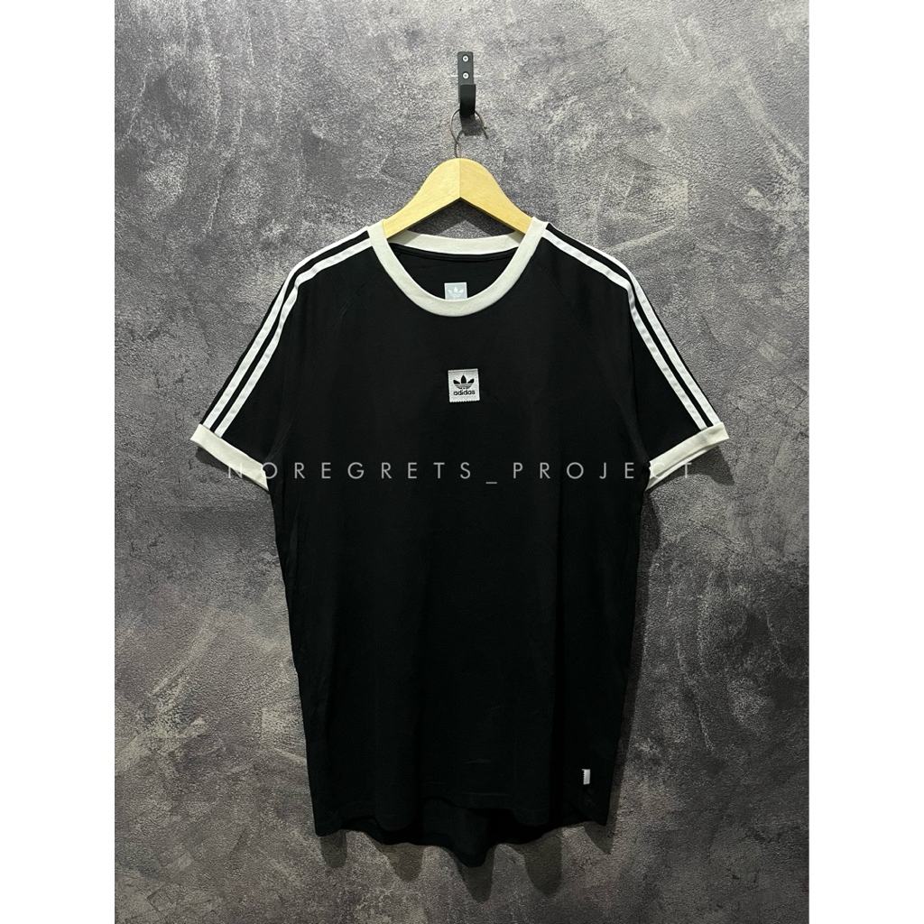 RINGERTEE ADIDAS CENTER