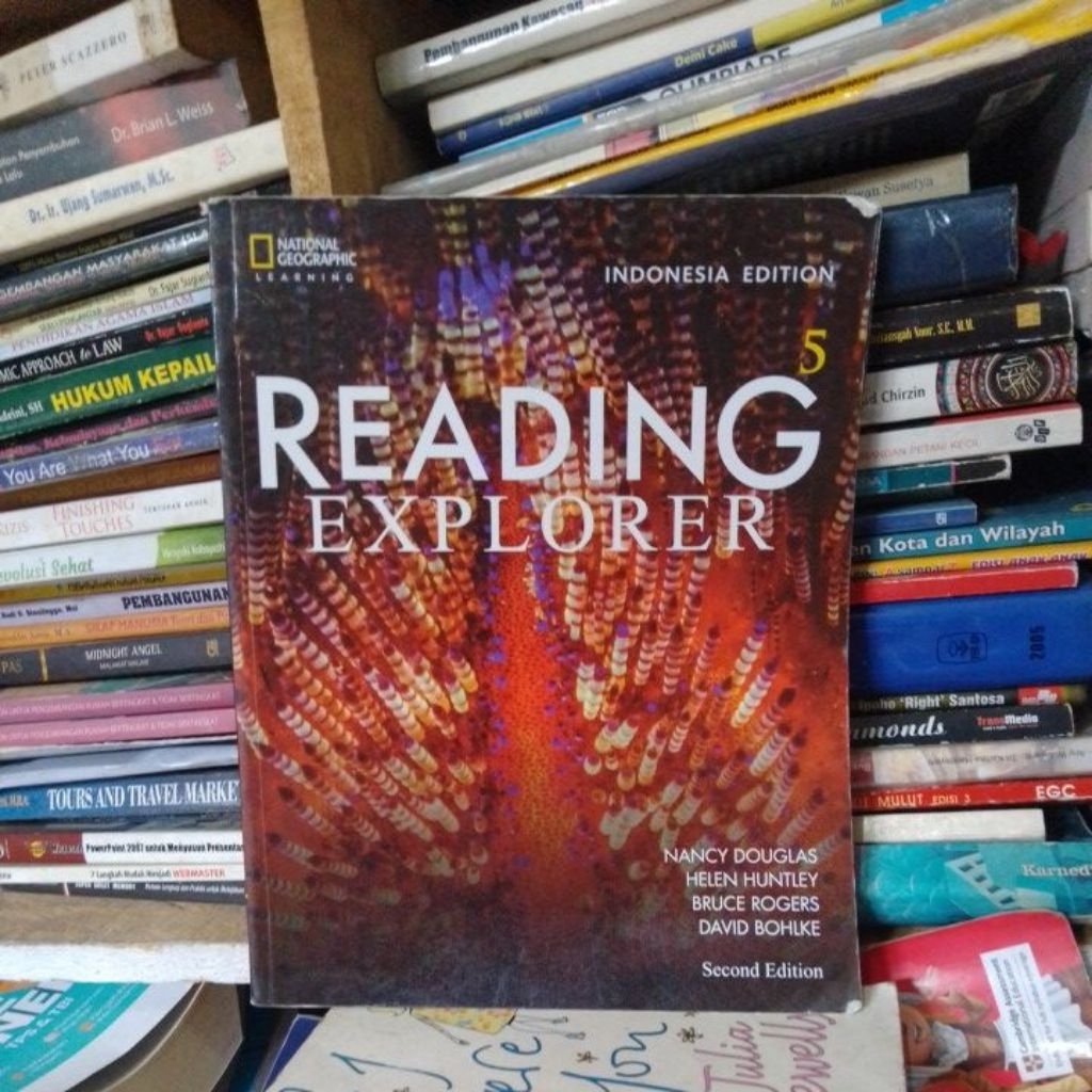 Buku Reading Explorer 5