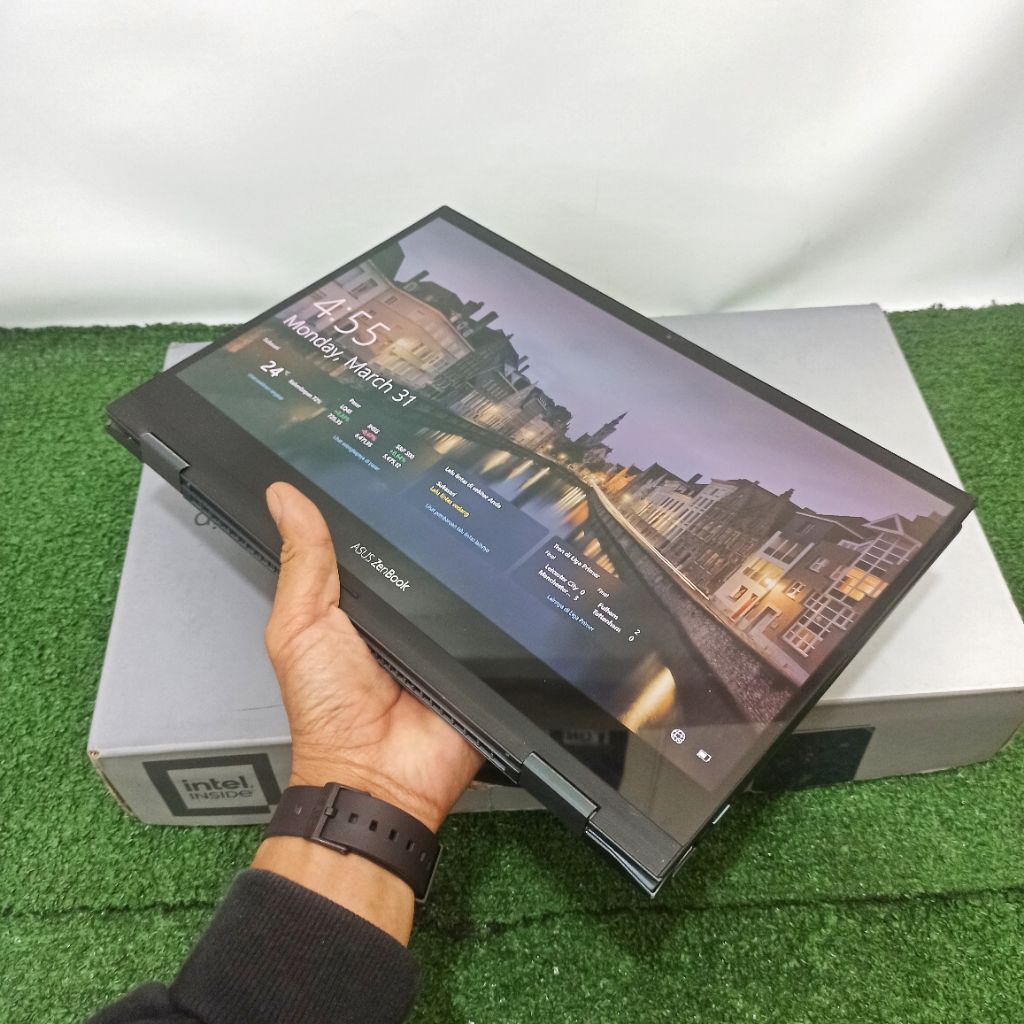 ASUS Zenbook Flip 13 2in1 Touchscreen UX363EA OLED Core i7 Gen 11 RAM 16GB SSD 1TB second Fullset