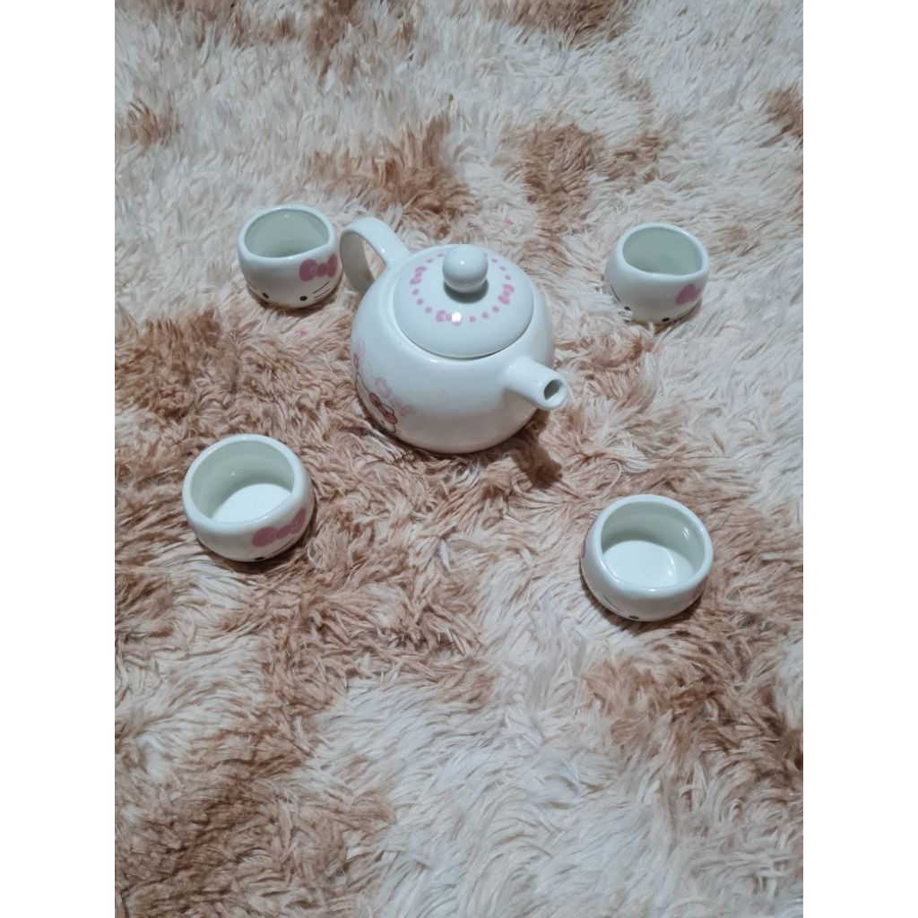 Mini Tea Set Hello Kitty