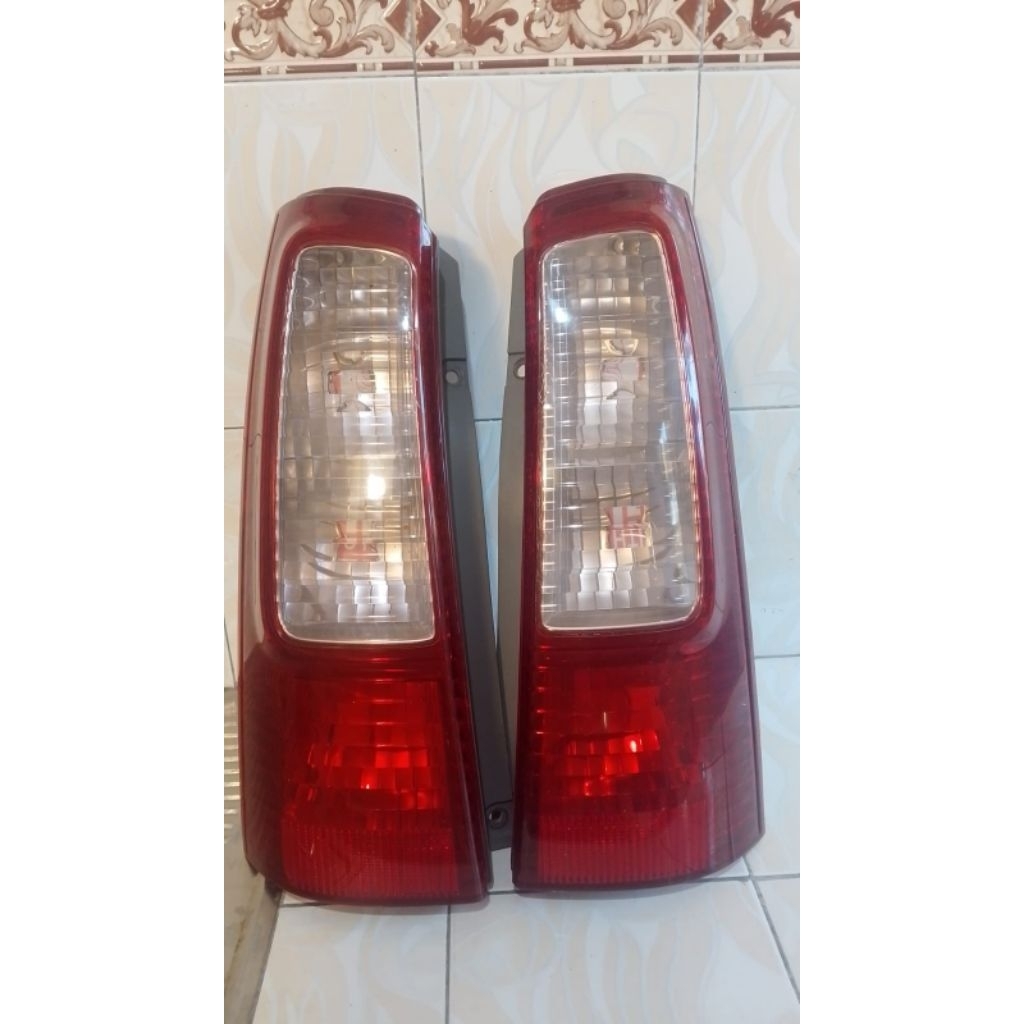 Stoplamp Avanza old
