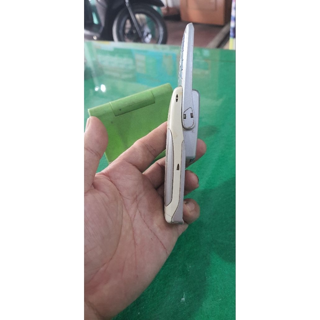 bahan nokia 6820