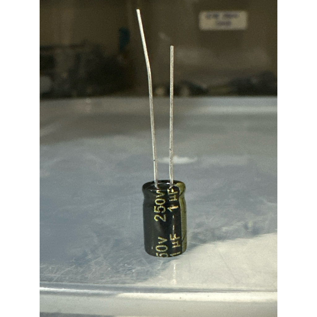 Elco OMR 1UF 250V Elko 1 UF 250 V OMR Capasitor Kapasitor