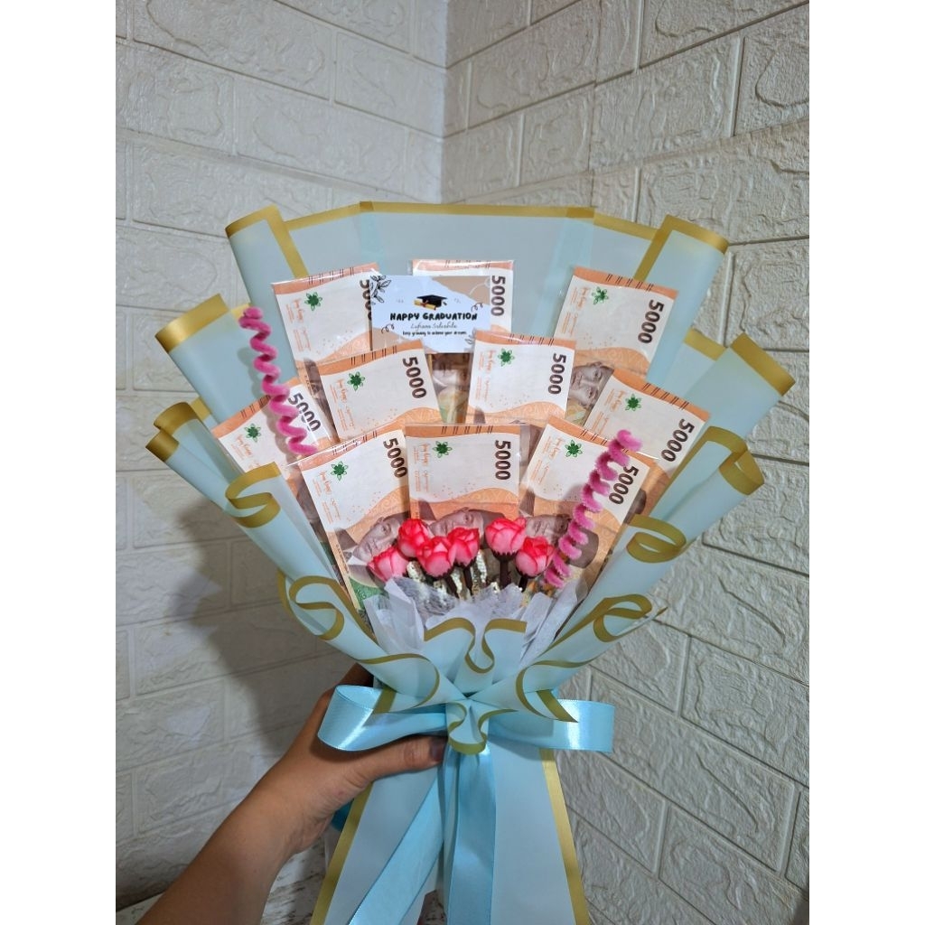 Bouquet Wisuda / Graduation / Bouquet uang 10 lembar (Made By Order)