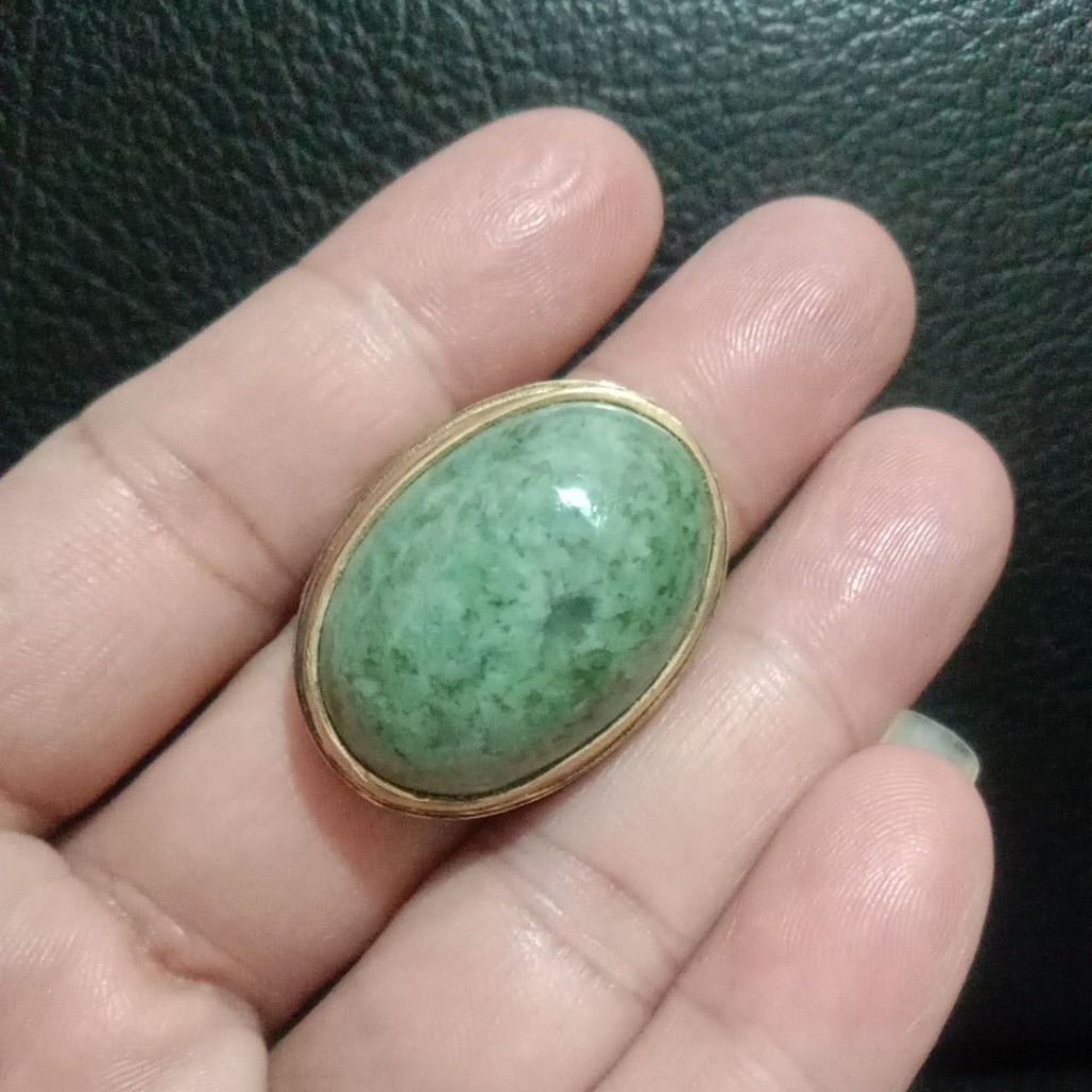 Batu Sungai Dareh/ Natural Idocrase