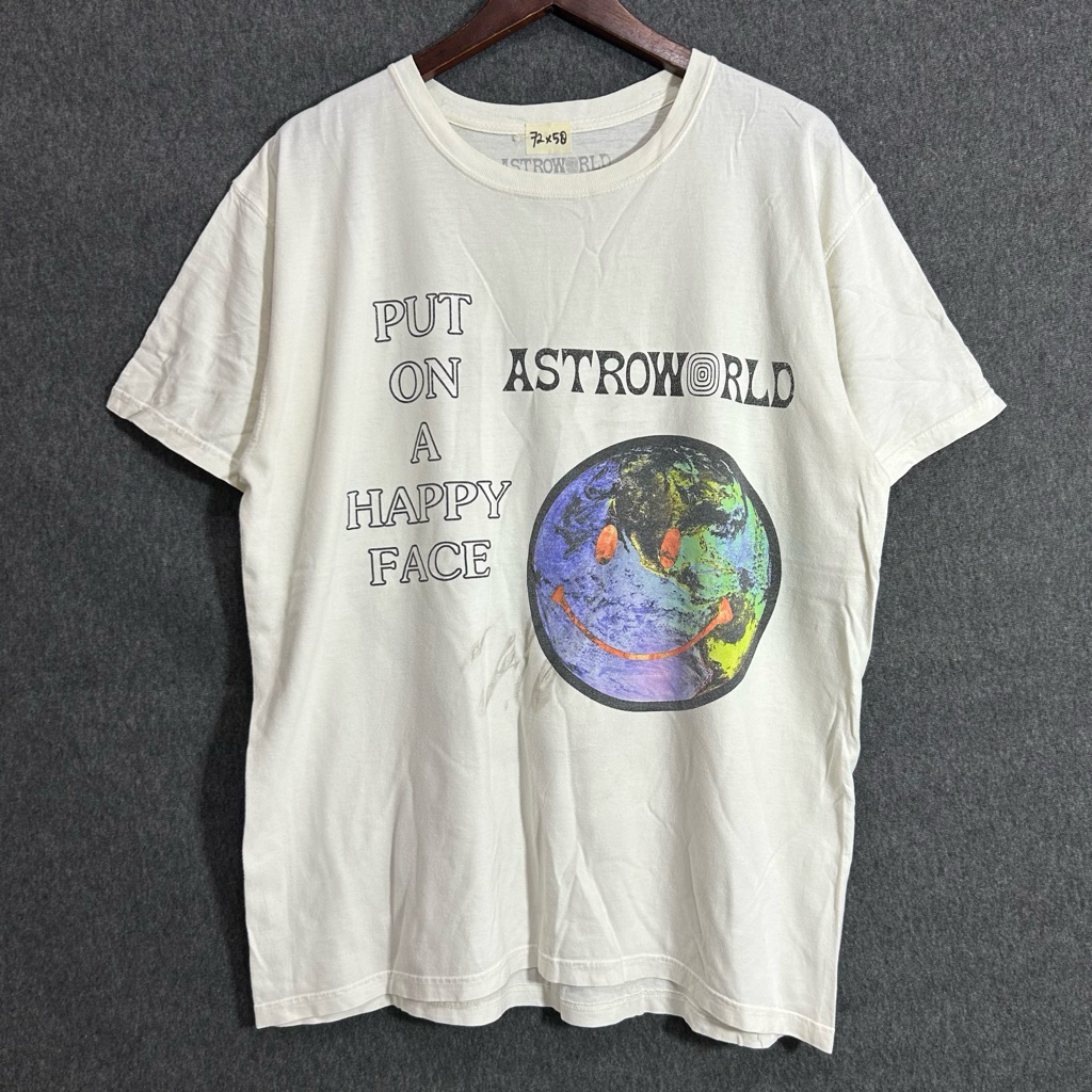 Kaos Tshirt Astroworld by Cactus Jack Second Preloved