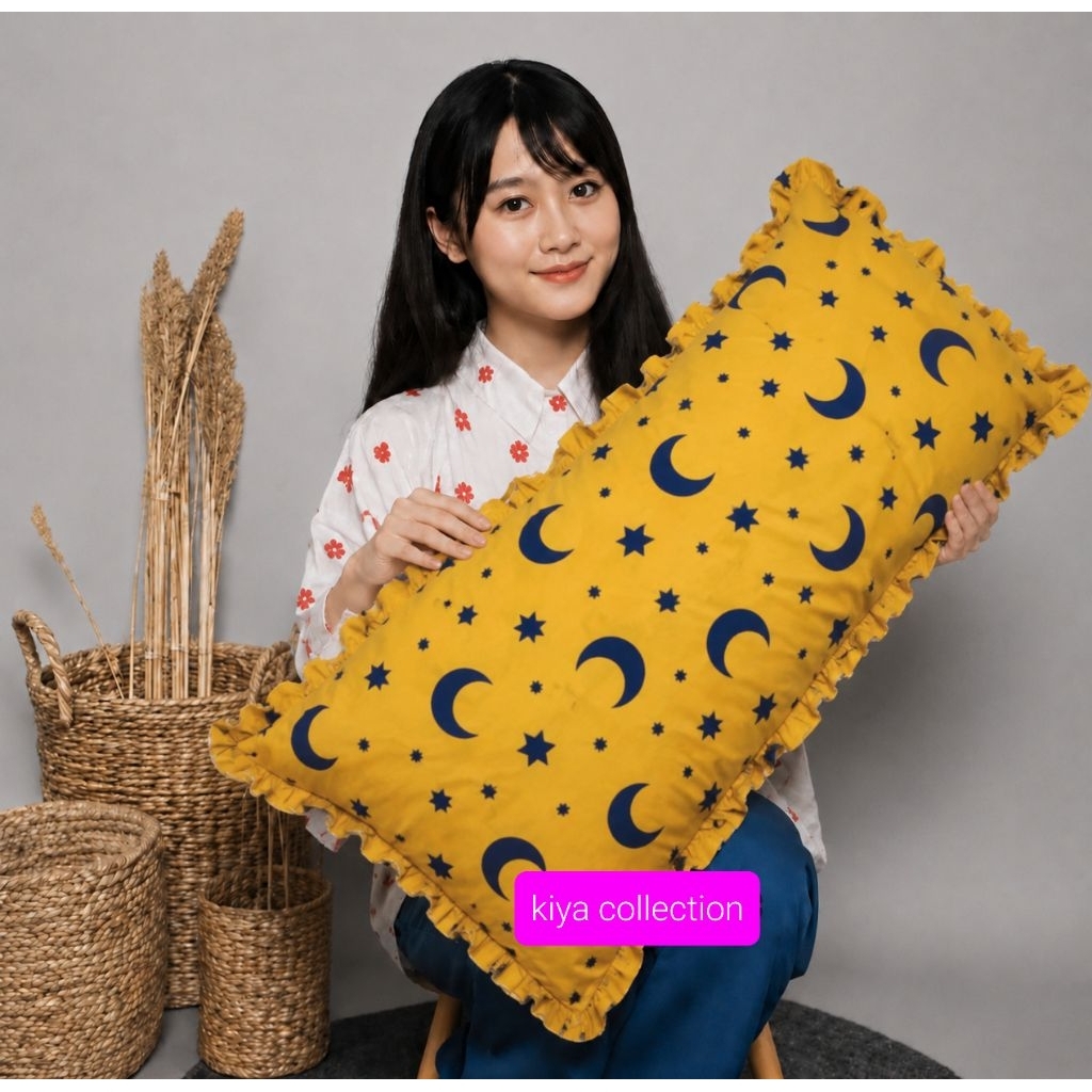 SARUNG BANTAL CINTA STAR MOON KUNING
