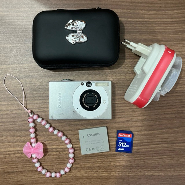 Canon Ixus 70