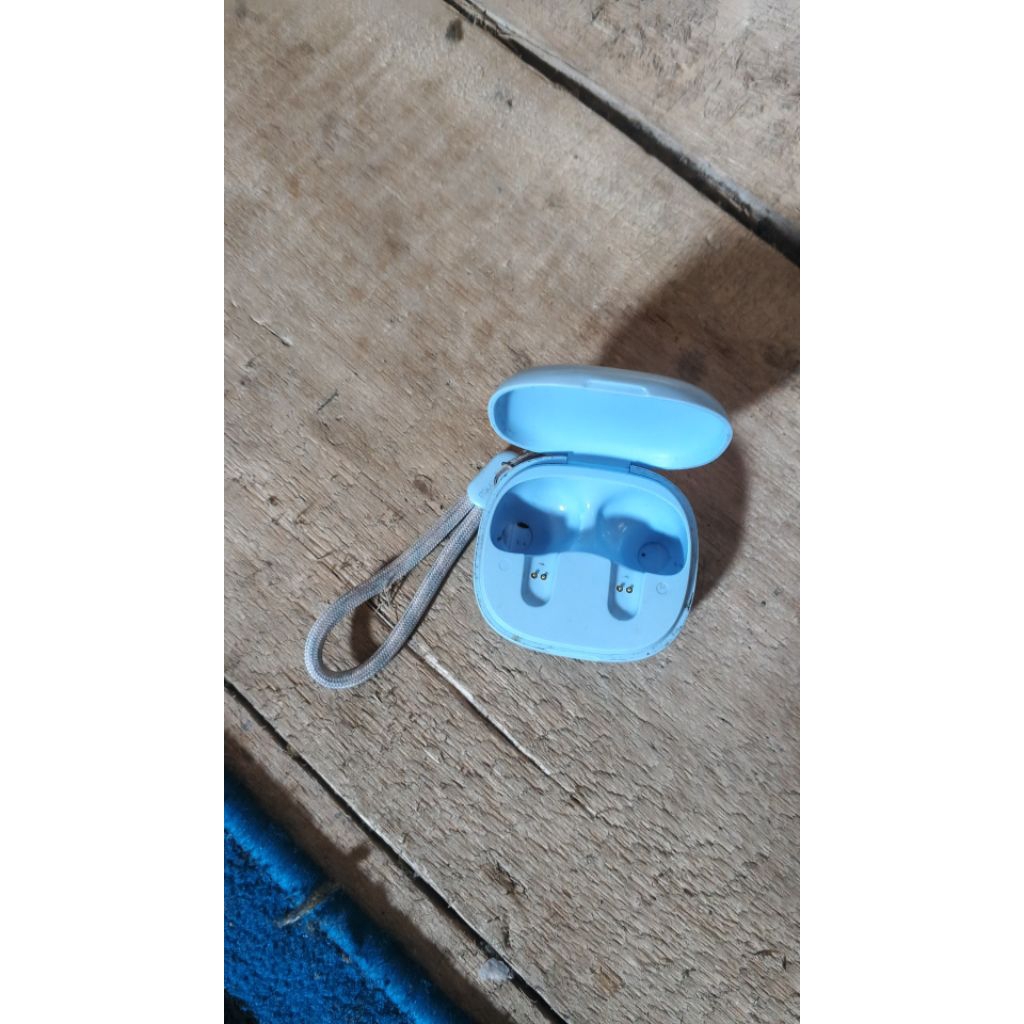 Wadah TWS Soundcore R50i second