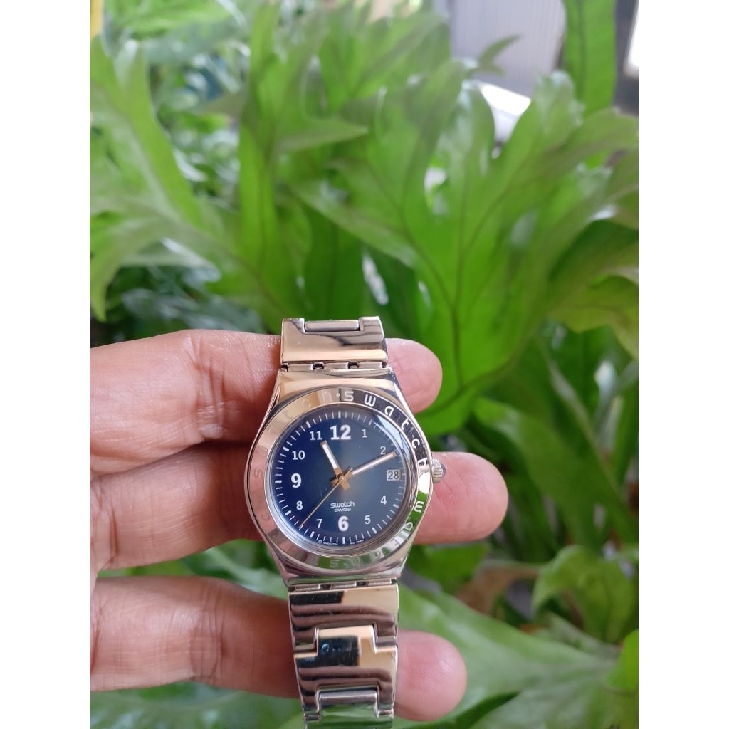 jam tangan Swatch second