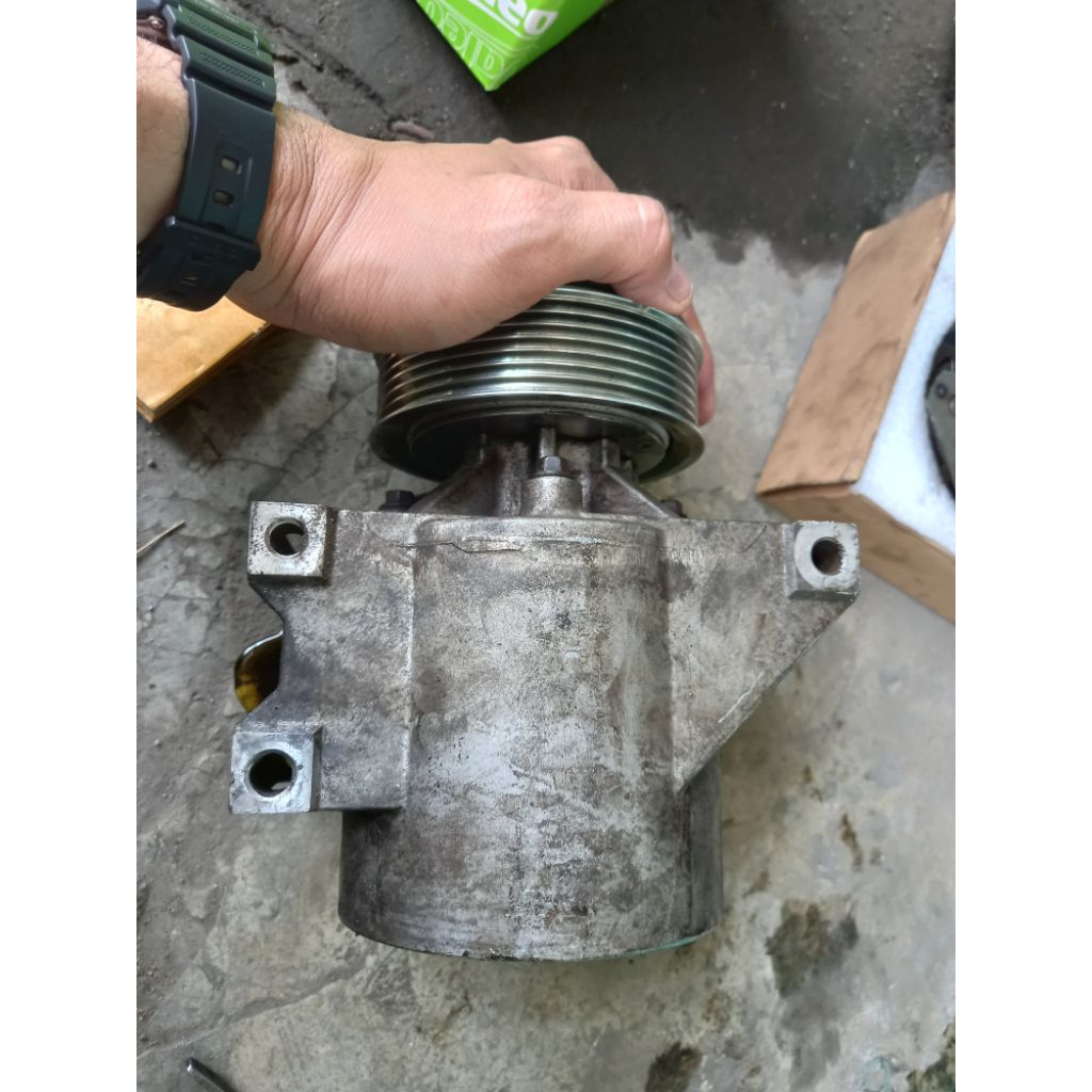 Kompresor Datsun Go original Bekas Pakai