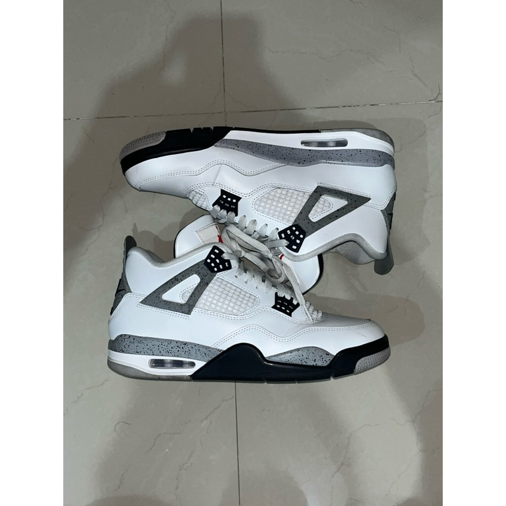 Air jordan 4 white cement