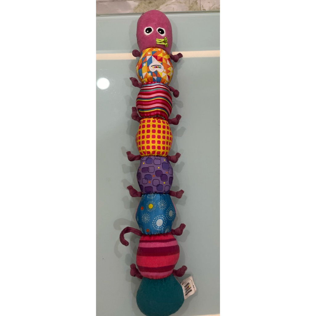 boneka ulat preloved merk Tomy Lamaze