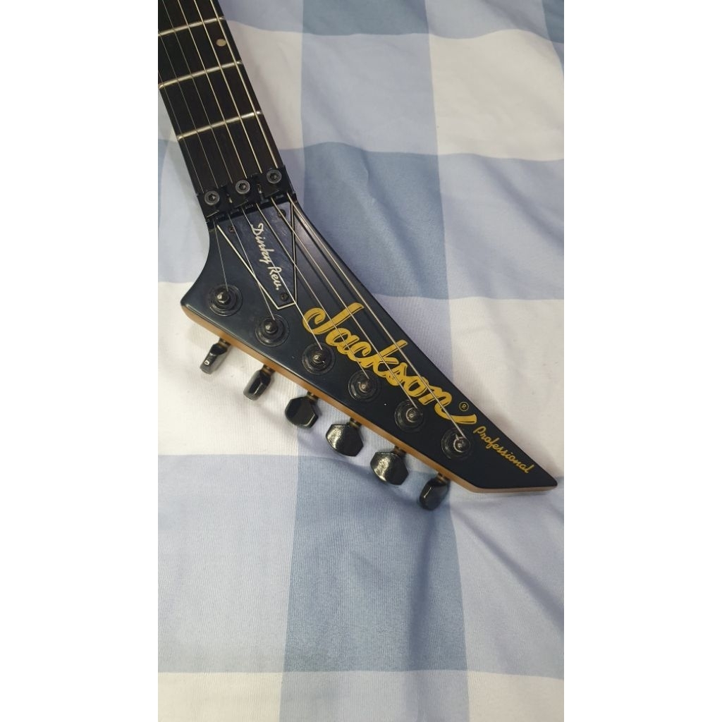 Jackson dinky reverse professional 1990