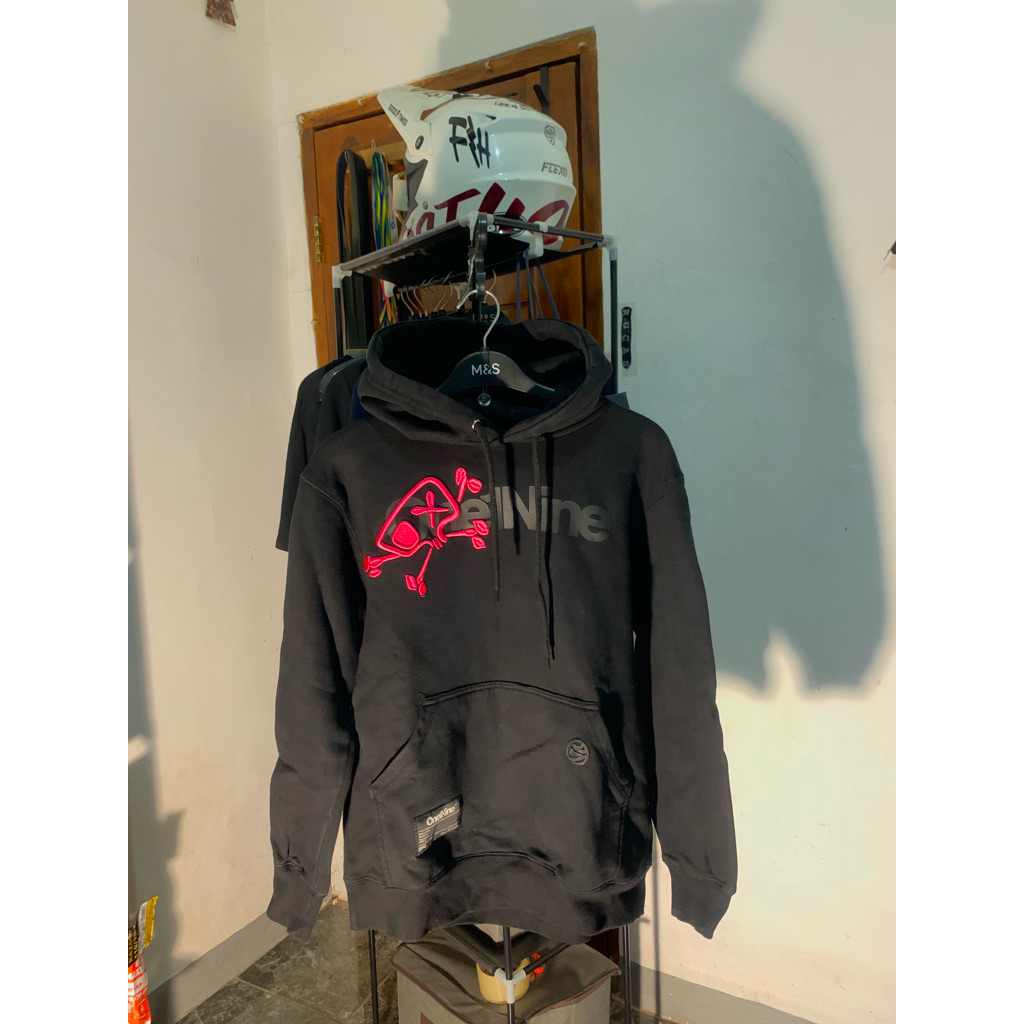 hoddie oneonenine