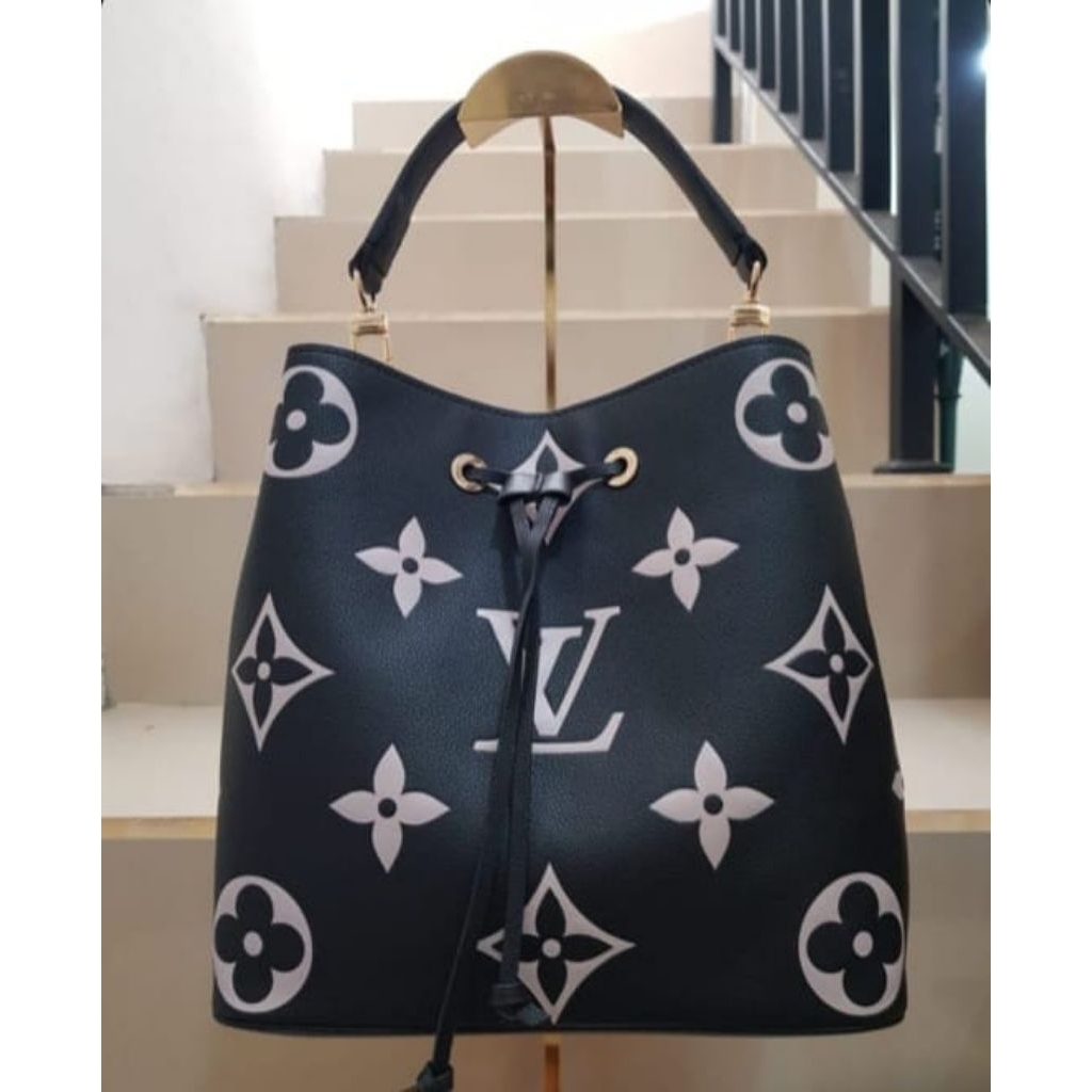 LV NEO NEO