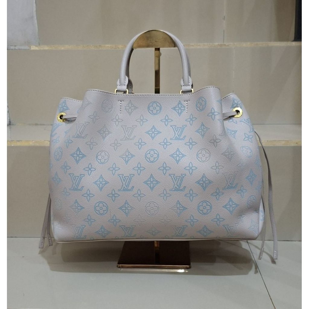 LV BELLA TOTE MAHINA LIMITED