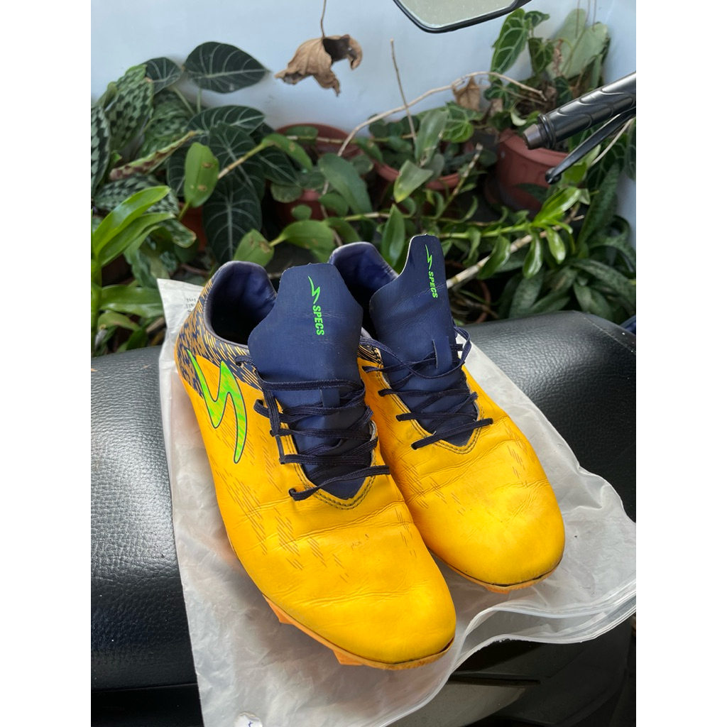 Sepatu Specs Alpha