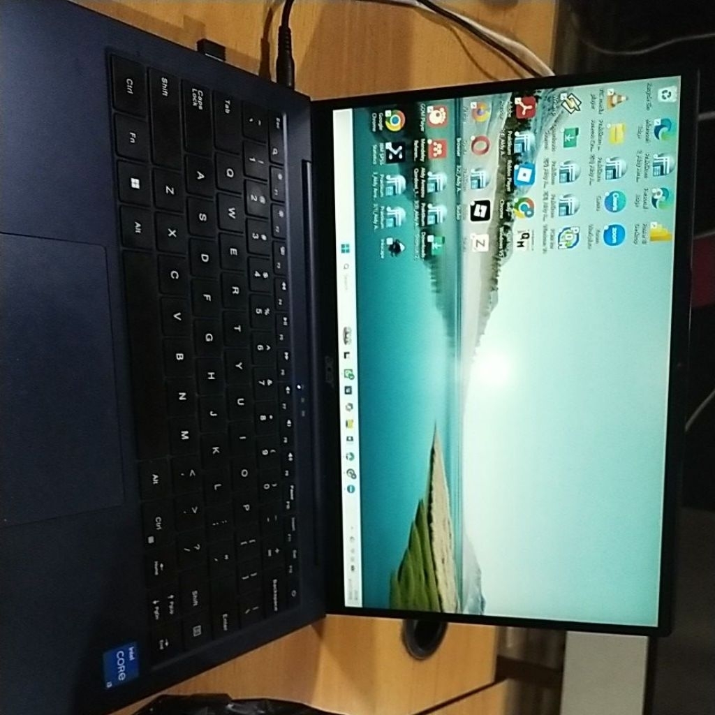 Laptop Advan