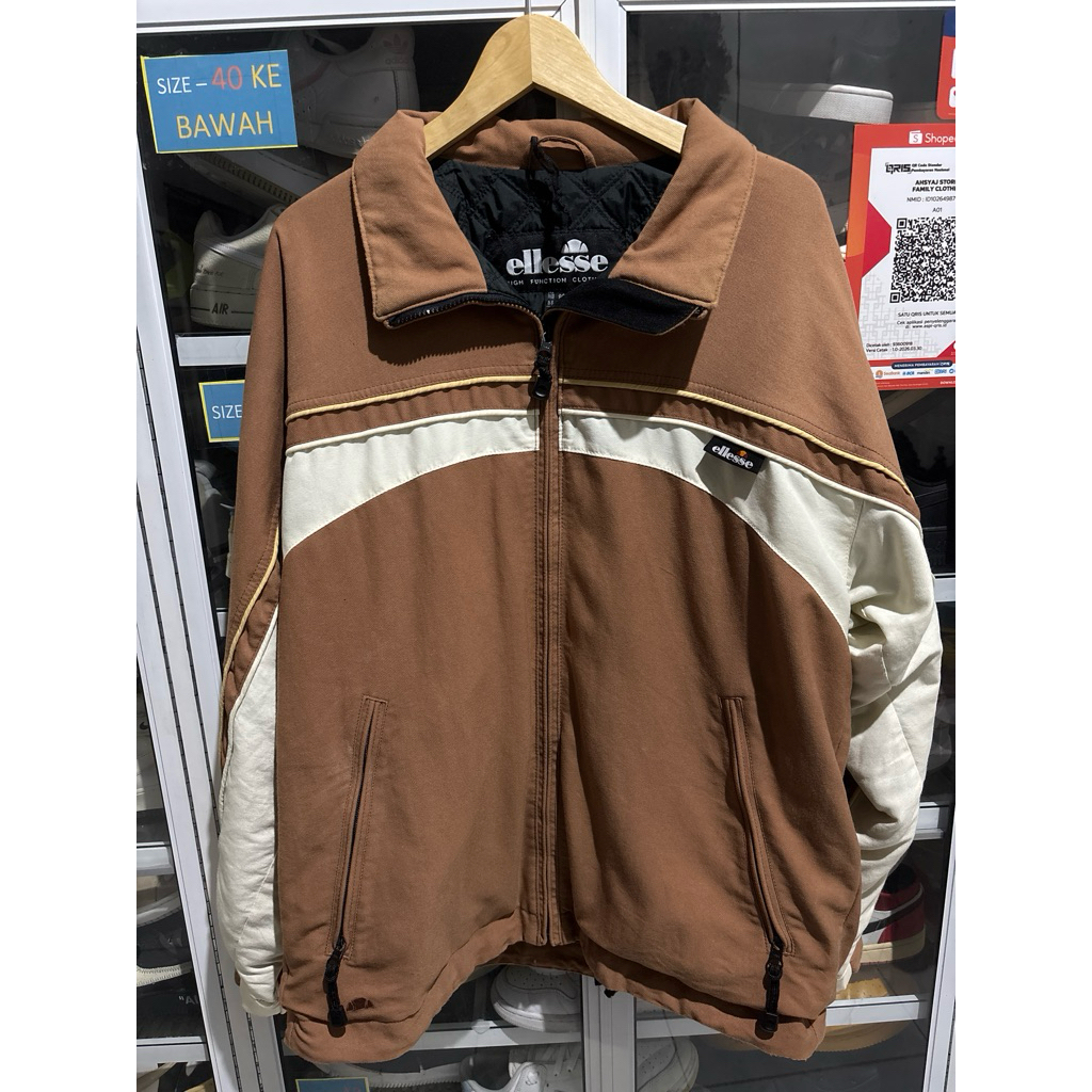 Windbreaker “Ellese” size XL