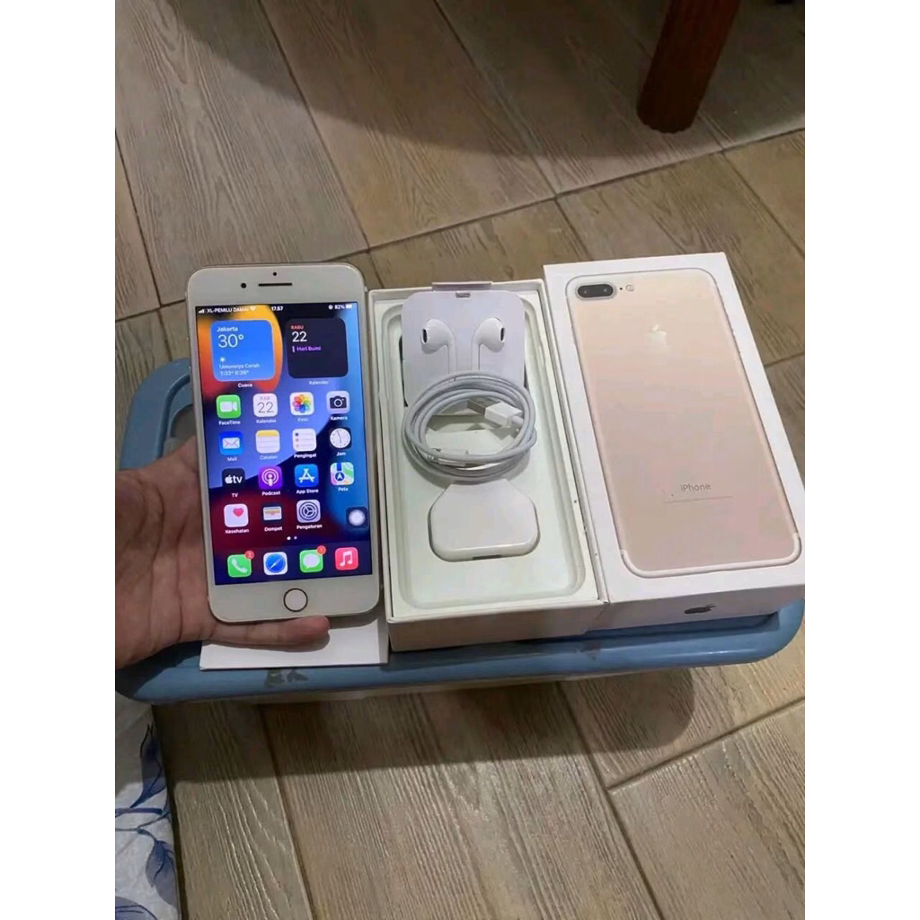 Iphone 7 plus second