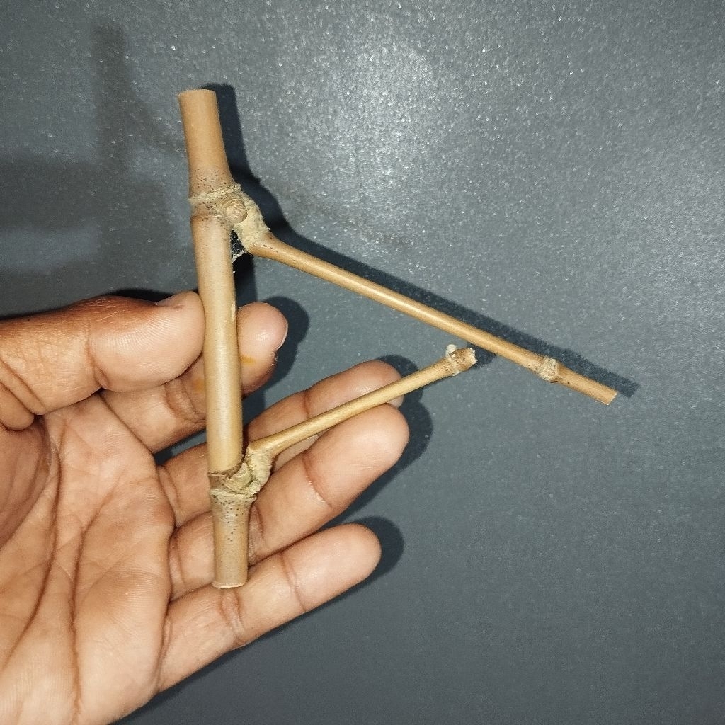 BAMBU UNIK KERAJINAN TANGAN