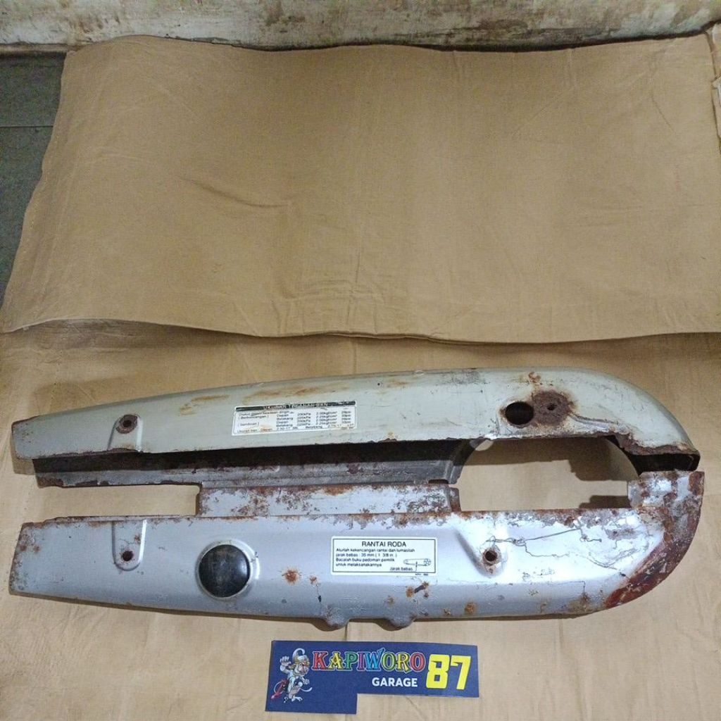 katengkas pelindung rantai Honda karisma D karisma 125 ori