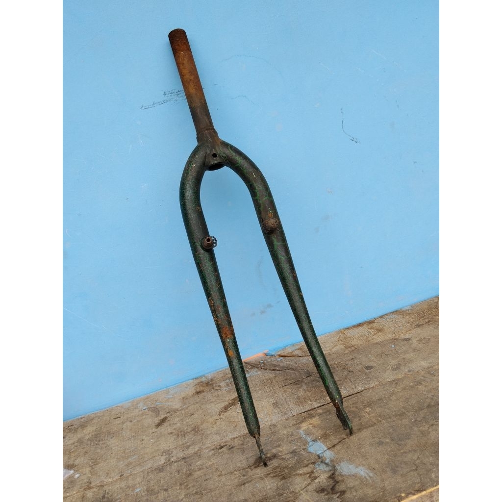 Fork SEPEDA KALCER Rigid Steertube 15cm standar NOS untuk Sepeda MTB ban 26" Federal jadul atau seje