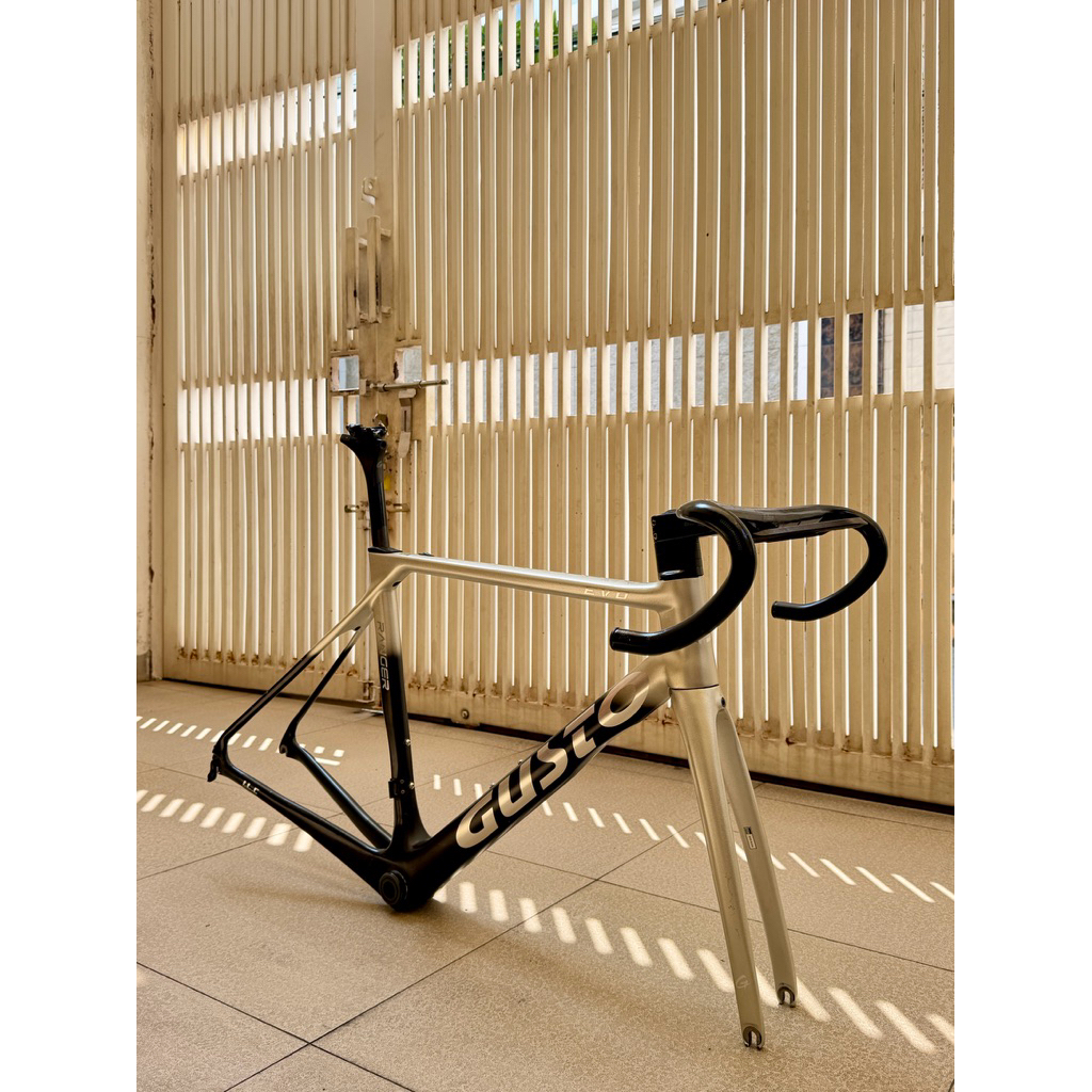 Frameset Gusto Ranger Evo Team Limited - M/L & Wheelset Superteam Ceramic 60mm Rim
