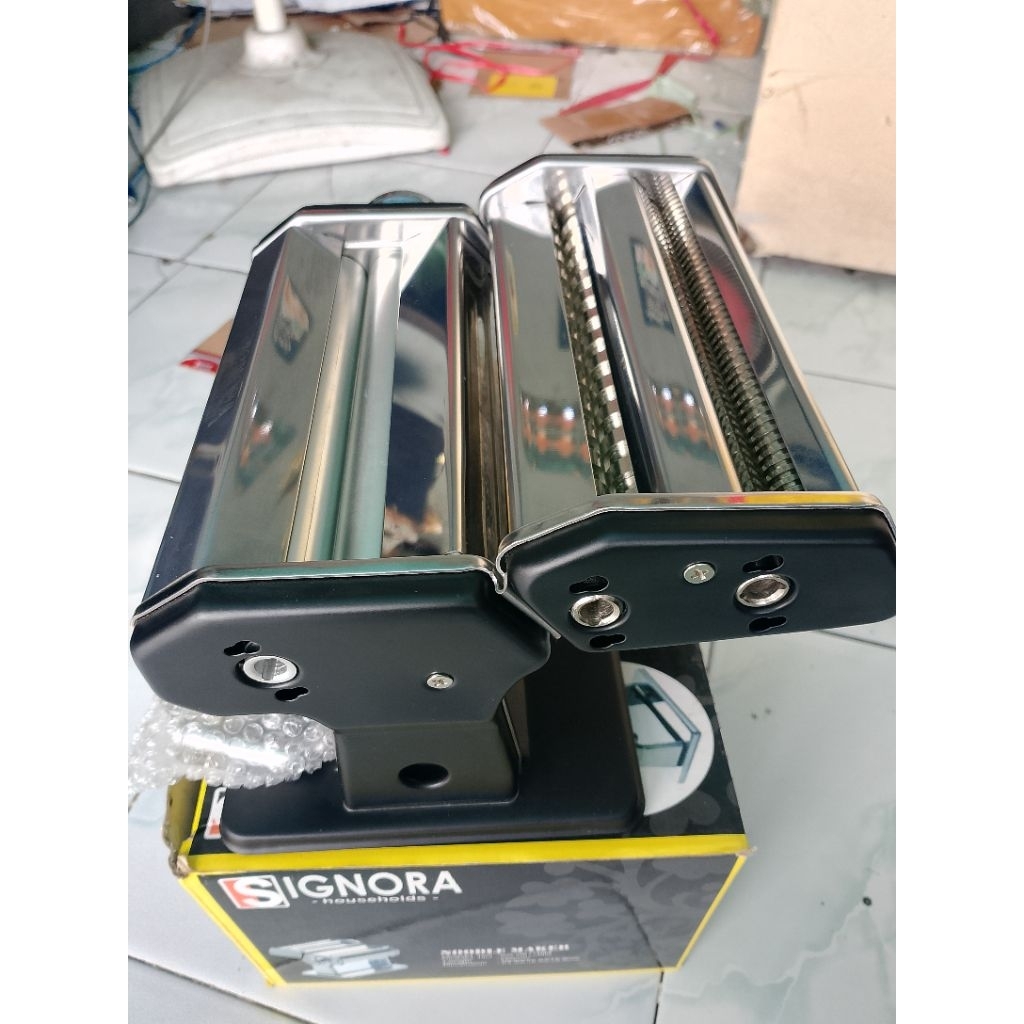 Signora Noodle Maker manual
