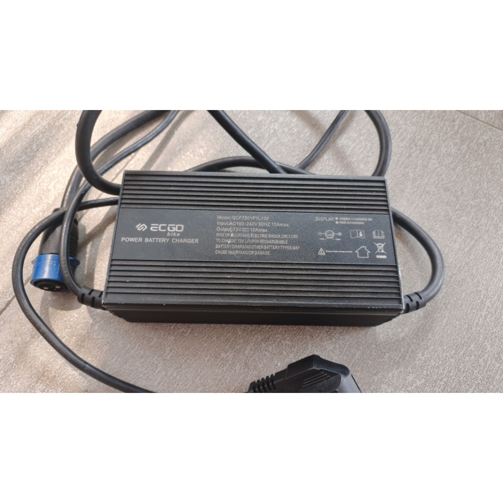 FC fast charger ecgo 3 10ampere 64v