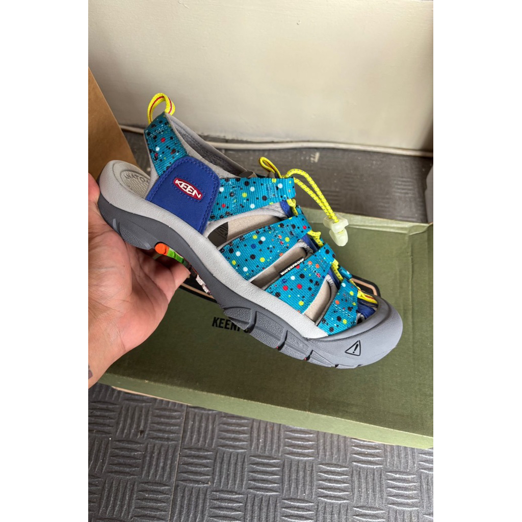 PRELOVED - BRAND NEW - Keen Newport Retro x Fuji Rock