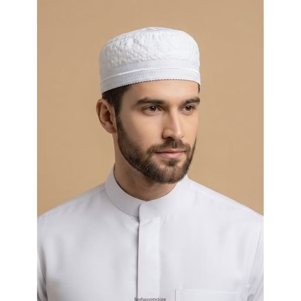 Peci/ Kopiah Madinah Bugis Putih Asli Original 100%/ Kopiah Bugis Arab Saudi