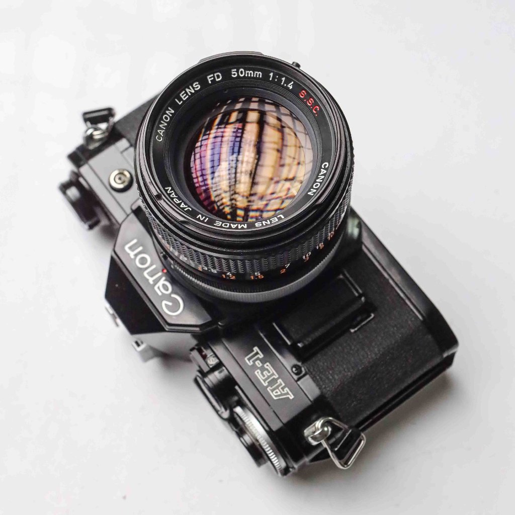 Kamera Analog Canon AE-1 kit 50mm f1.4 SSC Super Mulus Normal 