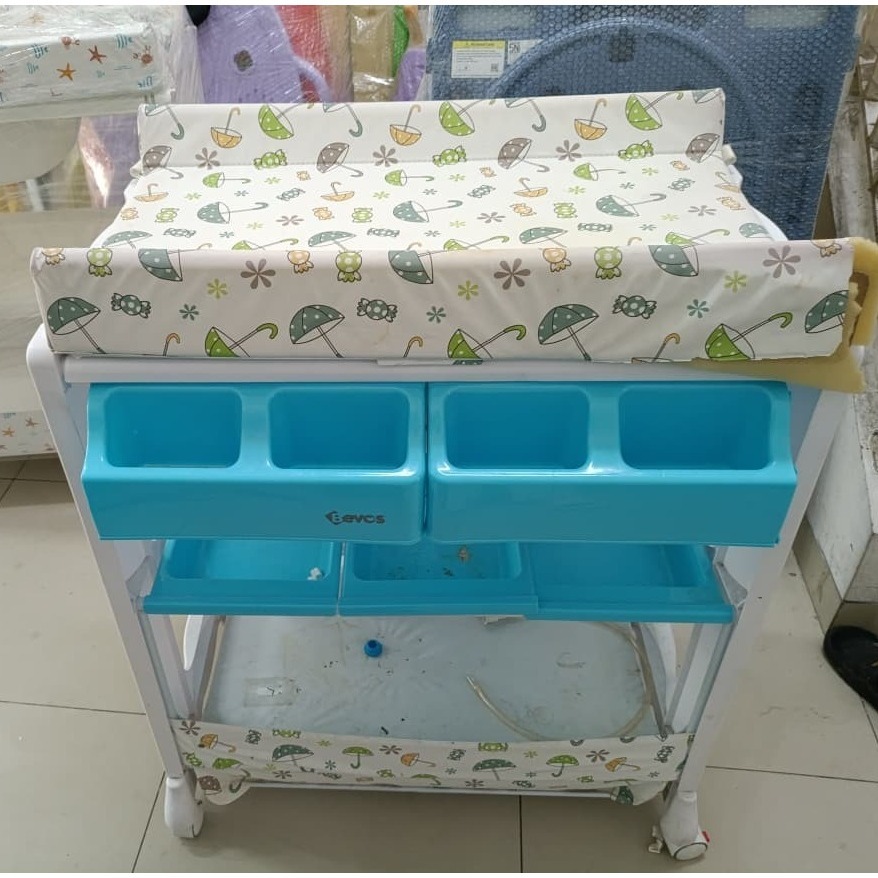 [PRELOVED JABODETABEK ONLY] Bevos 2in1 Baby Bath & Changing Station Baby Tafel BV 001-1
