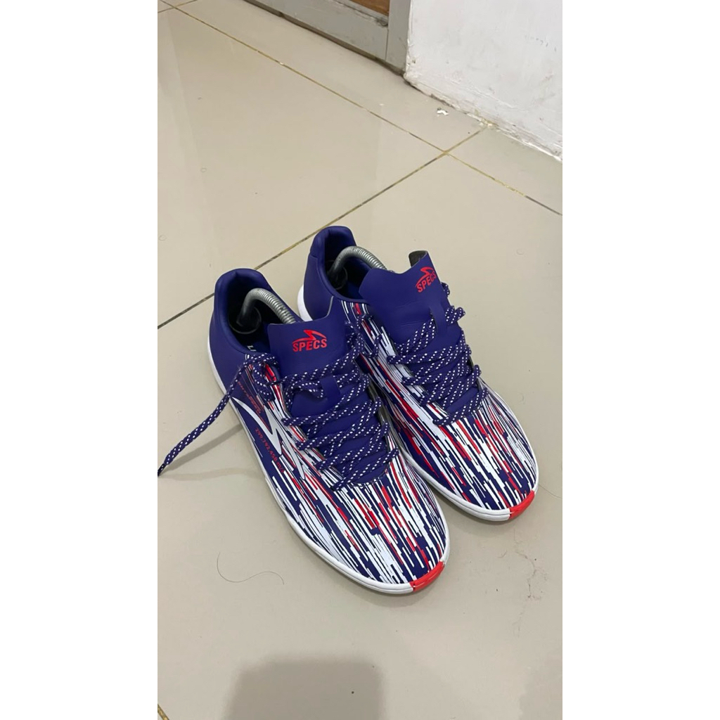 sepatu futsal ls reborn neww