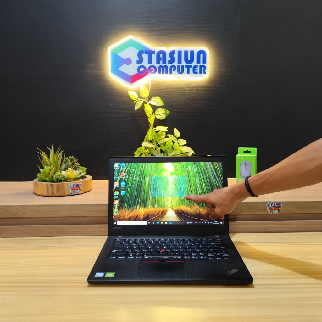 Lenovo ThinkPad T470 ( TouchScreen )Core i7-7500U RAM 8 SSD 512 GB NVIDIA GeForce 940MX Layar 14" FH