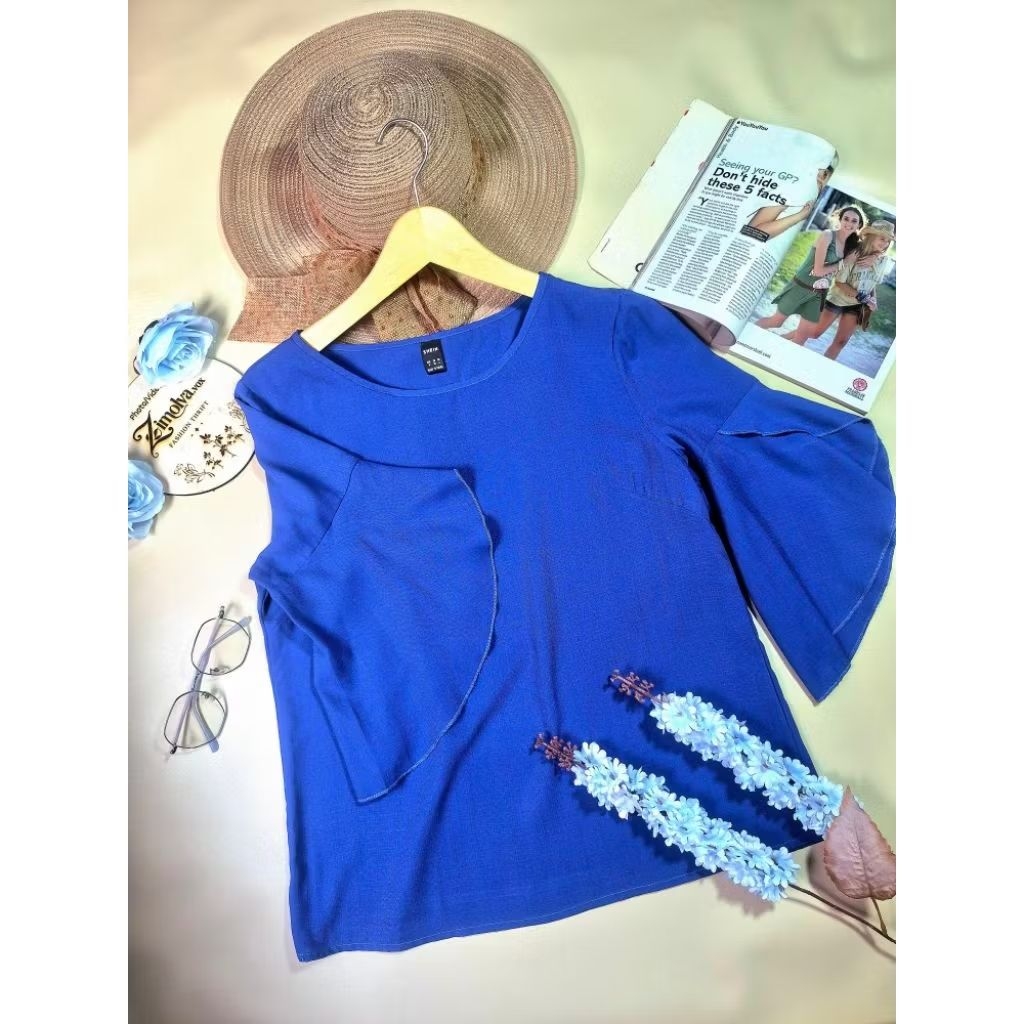 Blouse Birel/Blouse Biru Elektrik/Blouse Lengan Lonceng/Royal Blue Bell-Sleeve Blouse