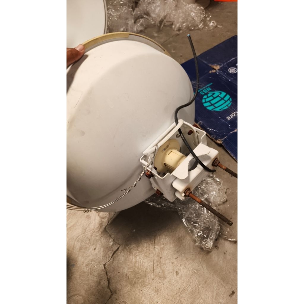 Ubiquiti UBNT PBE-5AC-Gen2 Powerbeam 5AC Gen1 25dbi -PBE 5AC Gen1