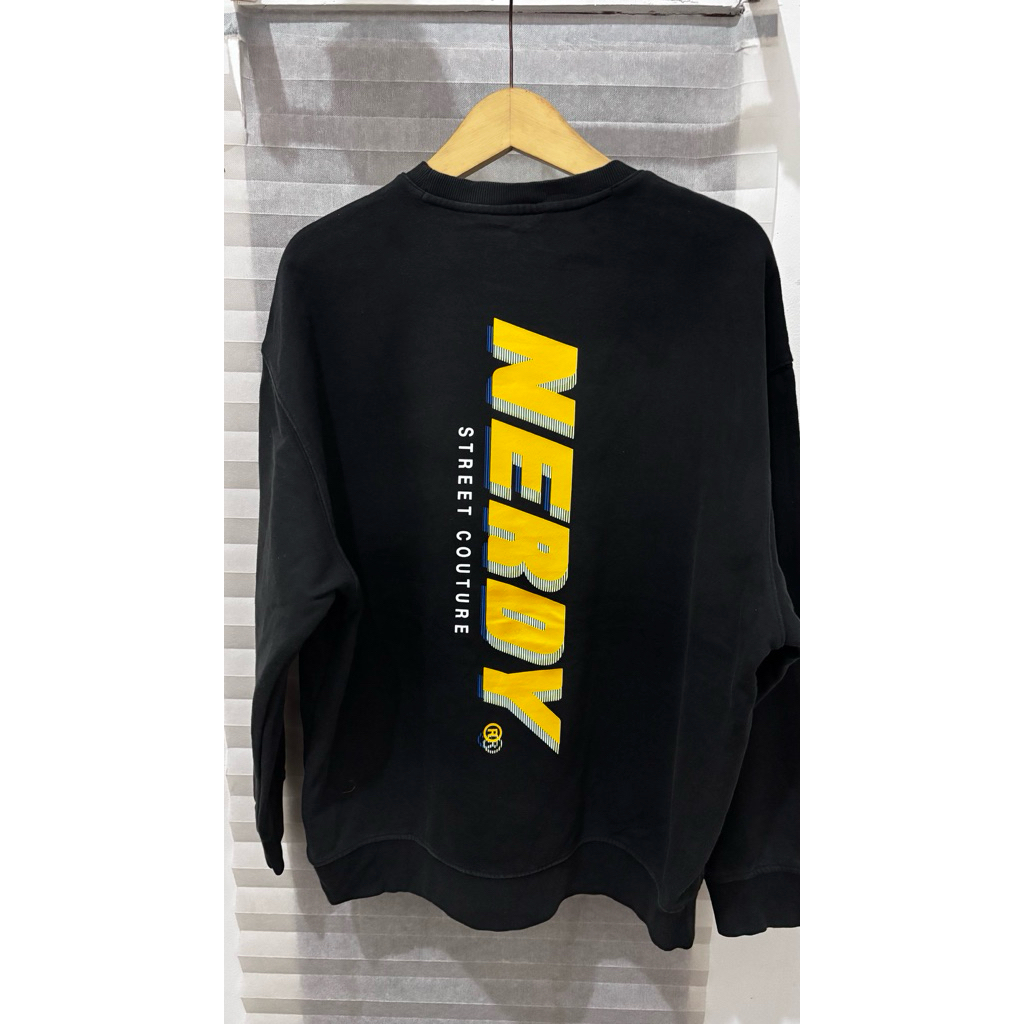 Crewneck Nerdy M